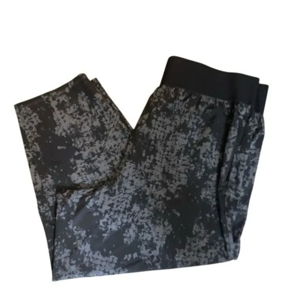 Torrid Happy Camper size 3XL jogger pockets gray & black pants
